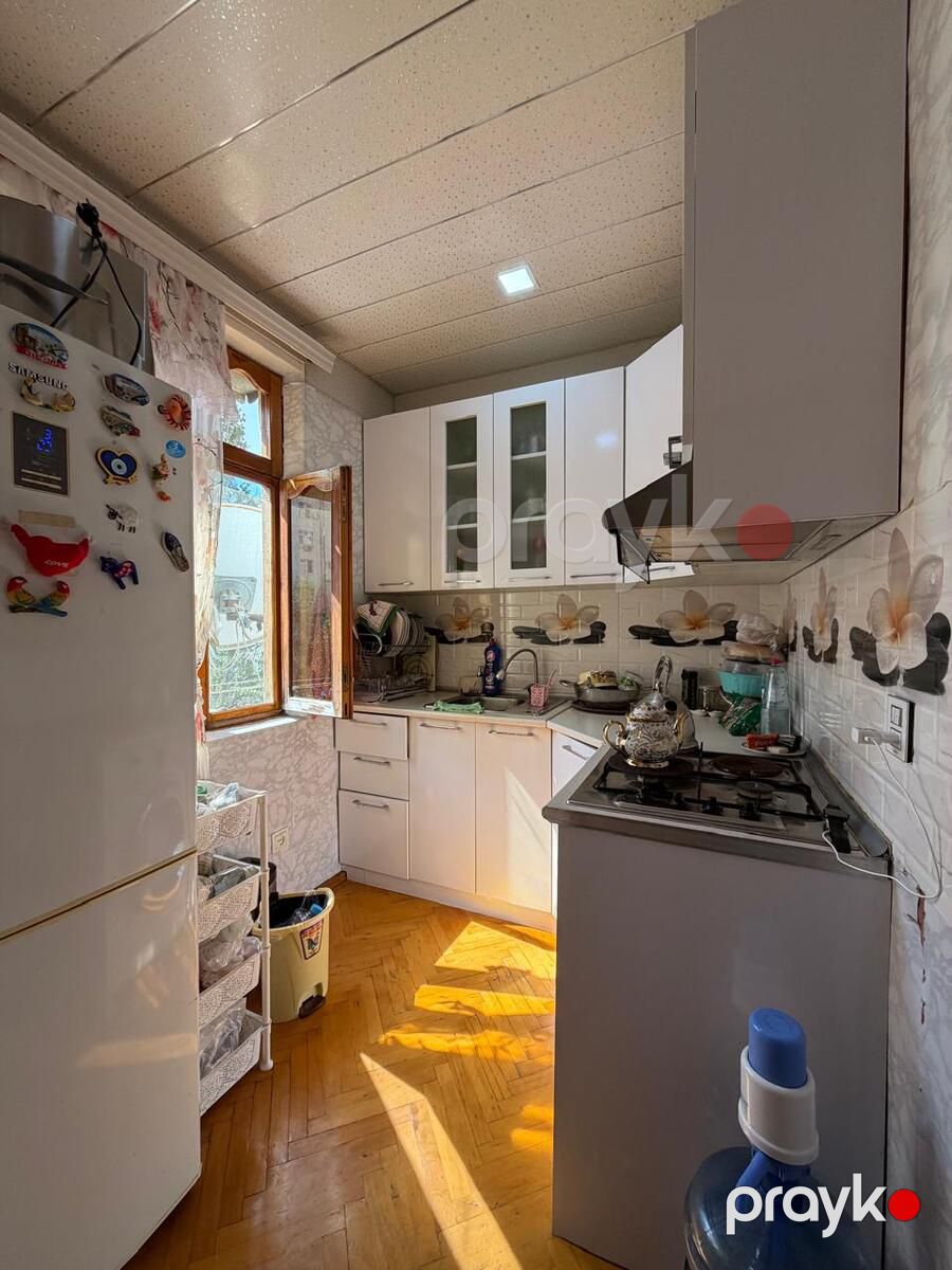Satılır 2 otaqlı köhnə tikili 60 m² — Mənzil, Bakı (5)