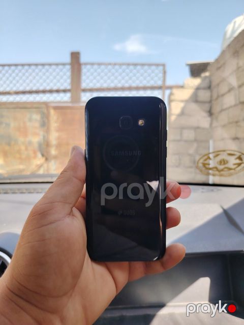 Samsung Galaxy A3 2017, 32 GB, rəng - Qara, İki sim kartlı — Bakı