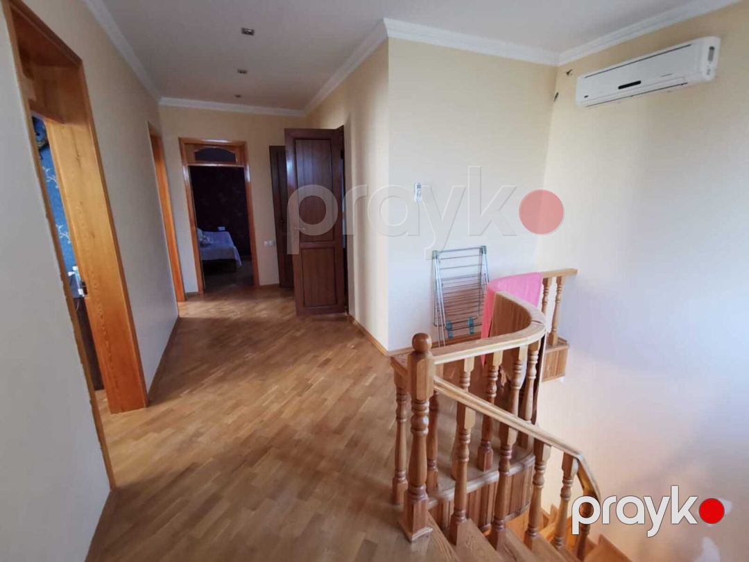 Satılır 4 otaqlı həyət evi/bağ evi 300 m² — Ev, villa, Bakı (4)