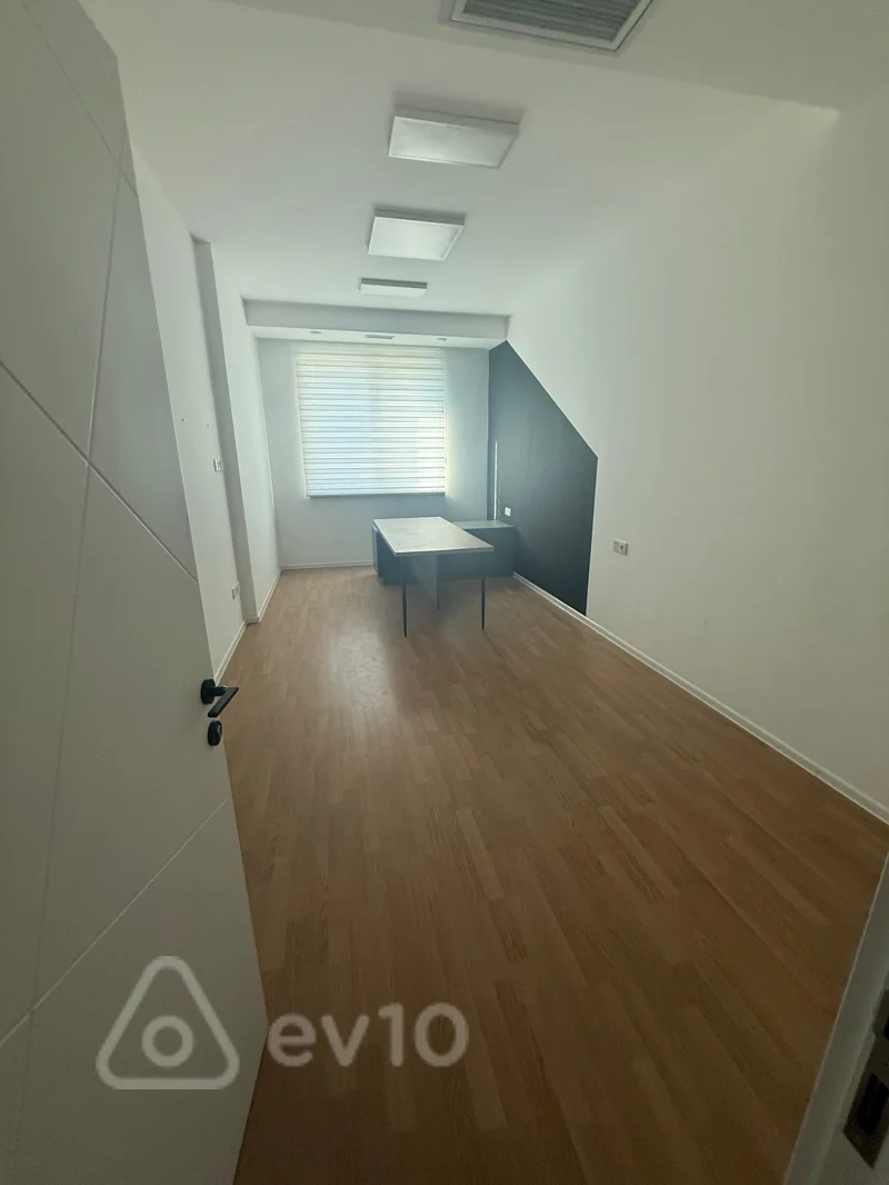 4 otaqlı mənzil, 213 m², İsmayıl Qutqaşınlı Küçəsi — Mənzil, Bakı (3)