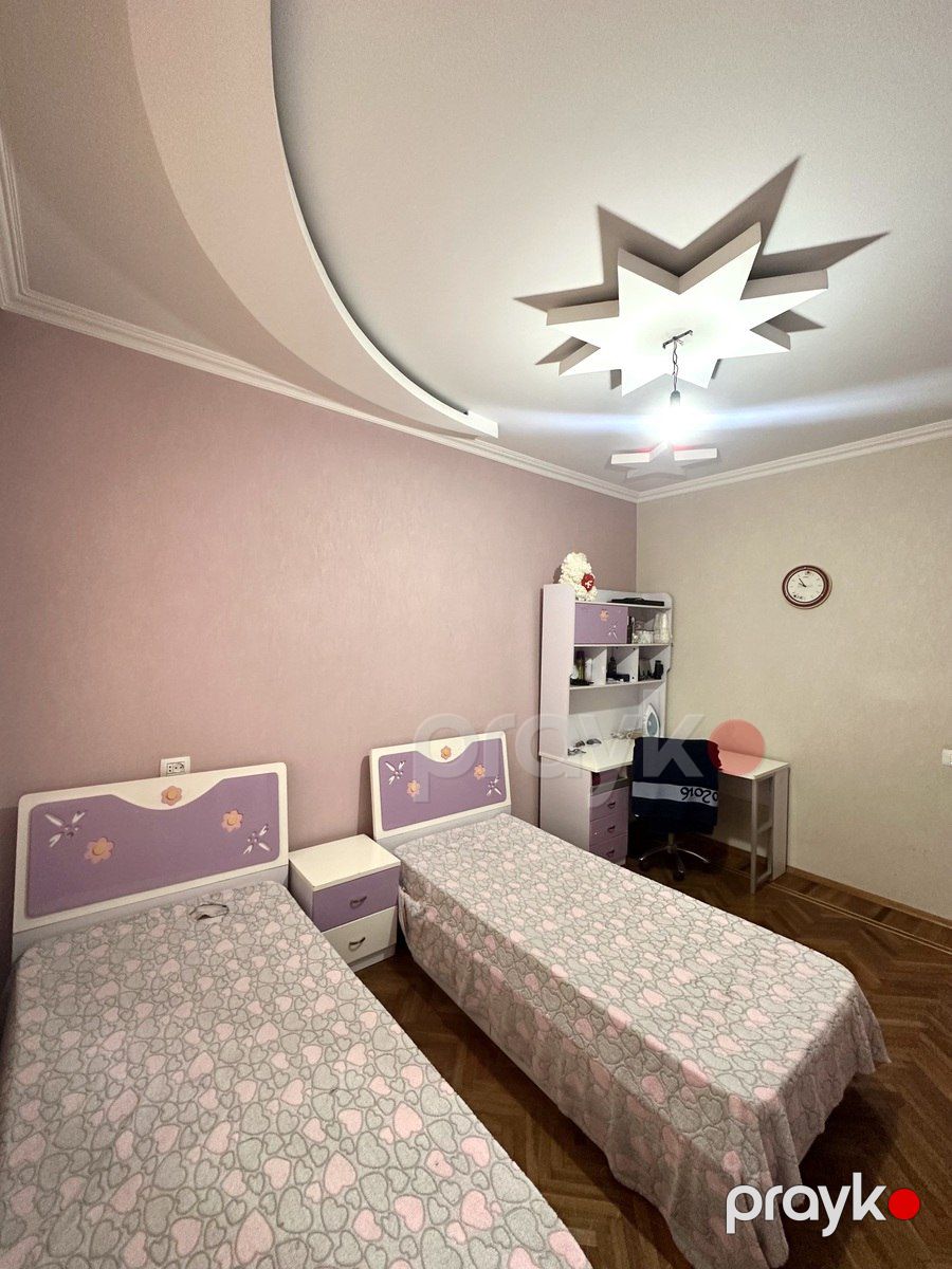 Satılır 4 otaqlı köhnə tikili 100 m² — Mənzil, Bakı (10)