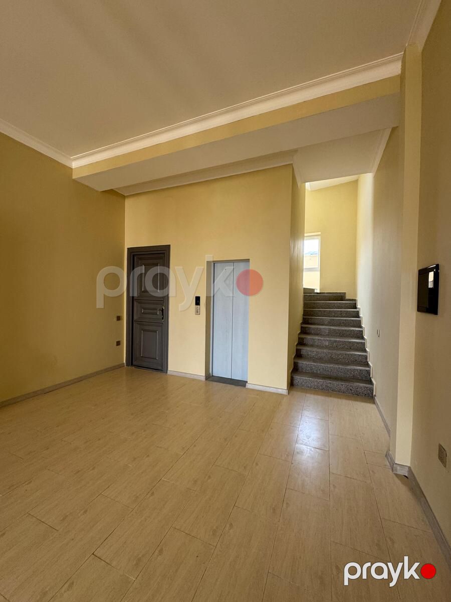 Satılır 16 otaqlı həyət evi/bağ evi 4000 m² — Ev, villa, Bakı (7)