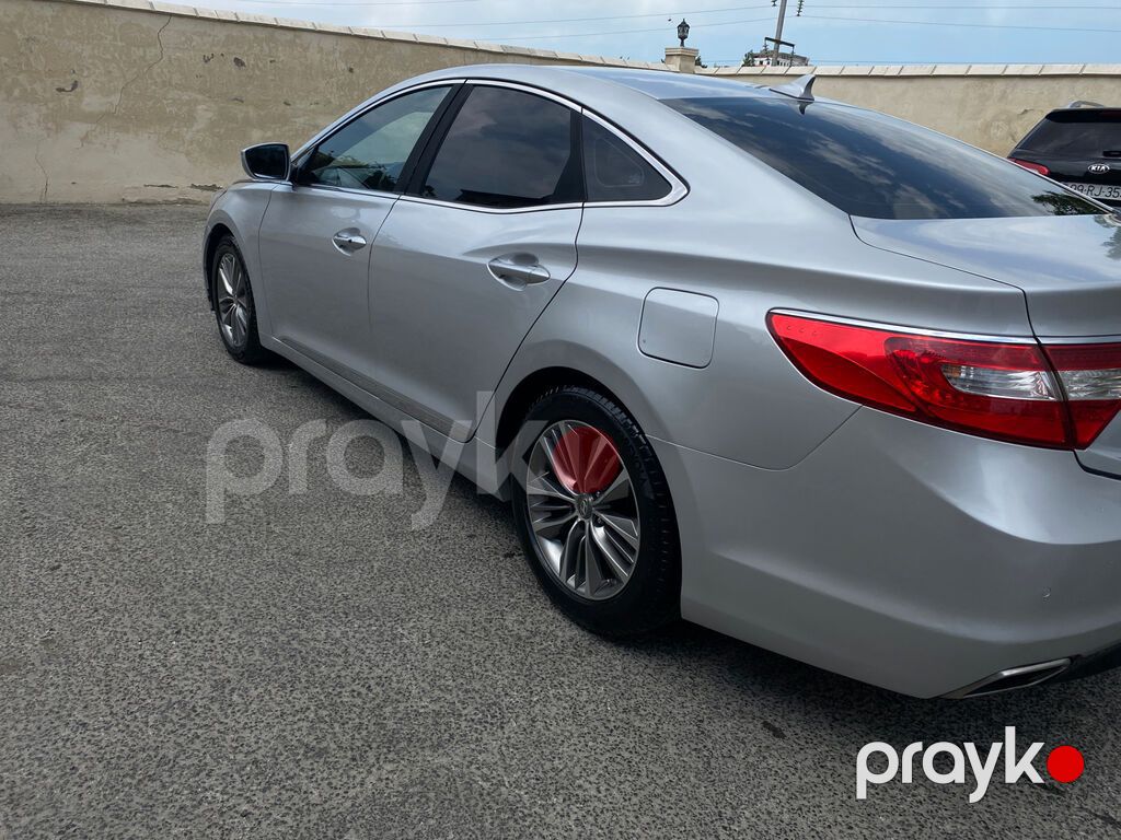 Hyundai Grandeur: 2.2 l 2014 il Sedan — Avtomobillər, Bakı (8)