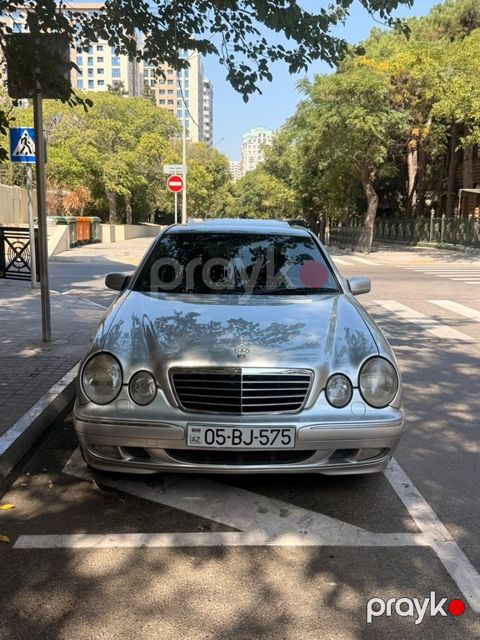 Mercedes E 320, 3.2 L, 2000 il, 324 000 km — Bakı