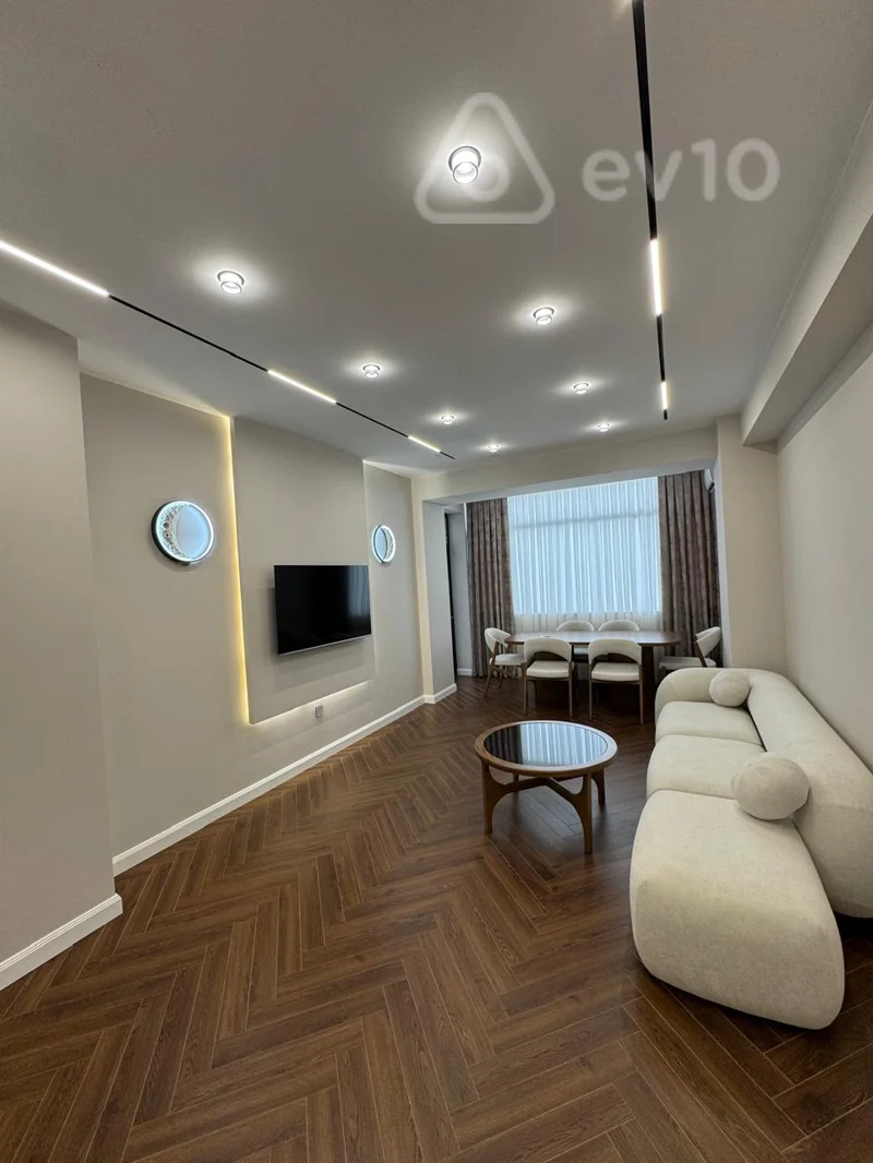 3 otaqlı mənzil, 110 m², Natiq Əliyev küçəsi — kirayə — Bakı