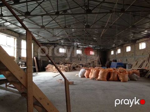 Satılır obyekt 1500 m² — Bakı