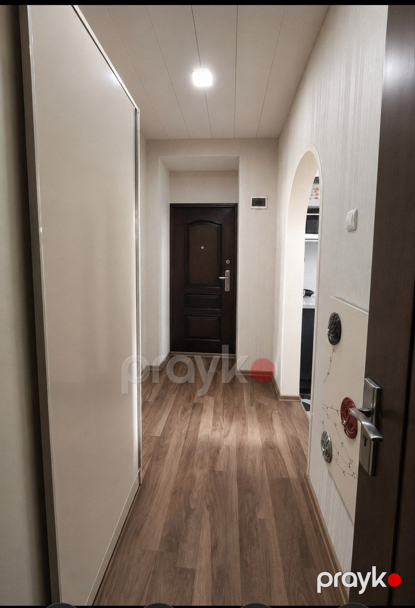 Satılır 4 otaqlı köhnə tikili 74 m² — Mənzil, Bakı (3)