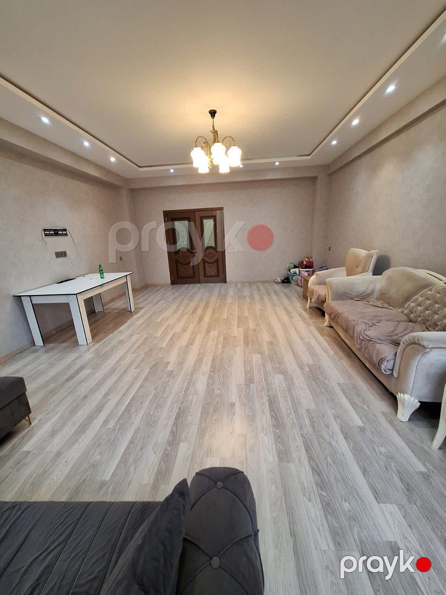İcarəyə verilir 3 otaqlı yeni tikili 135 m² — Mənzil, Bakı (2)