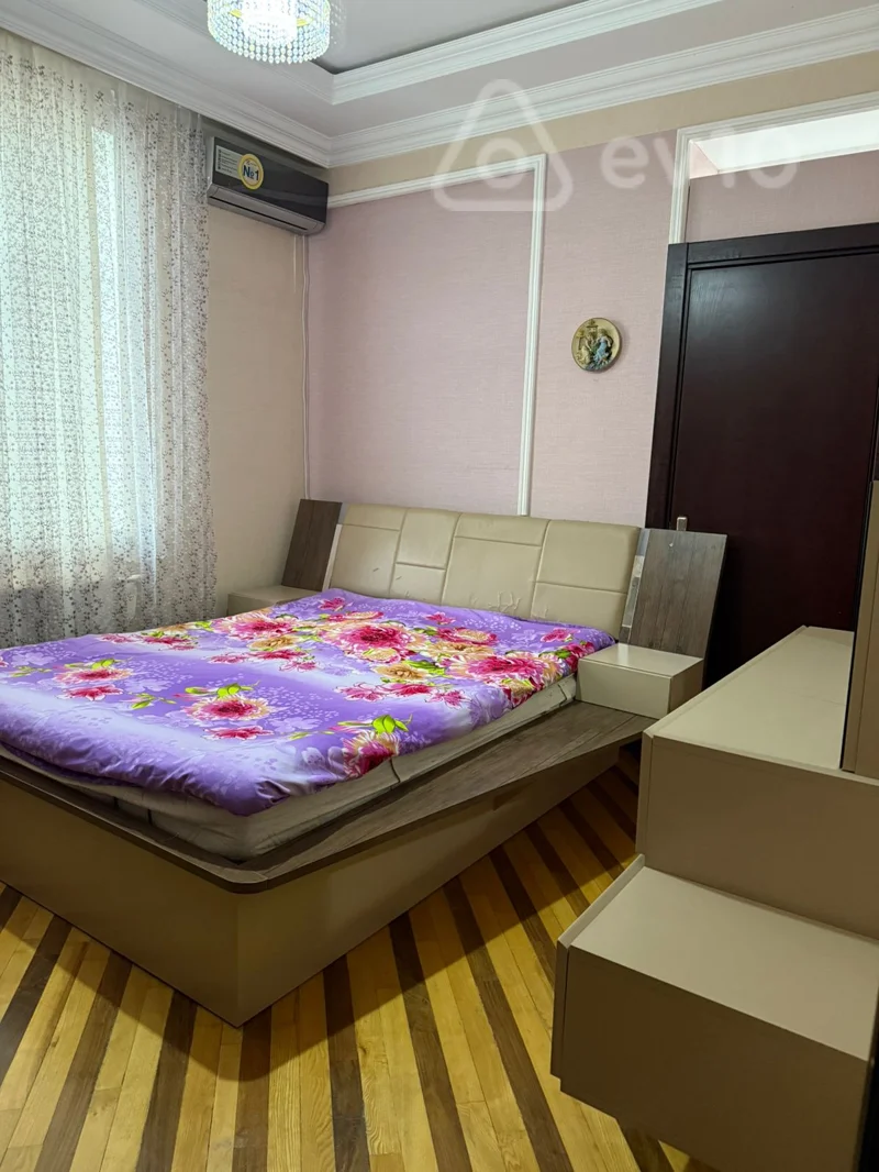 3 otaqlı mənzil, 118 m², mehemmed xiyabani — Bakı