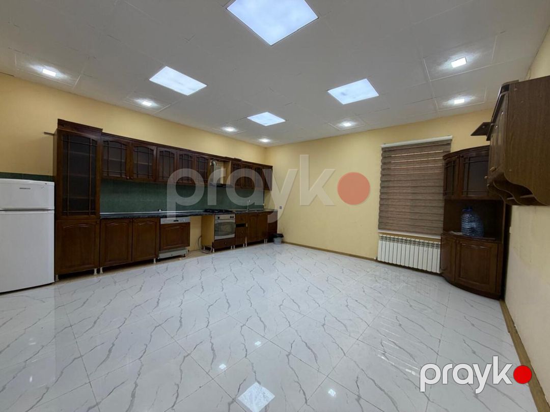 Satılır 10 otaqlı həyət evi/bağ evi 390 m² — Ev, villa, Bakı (5)