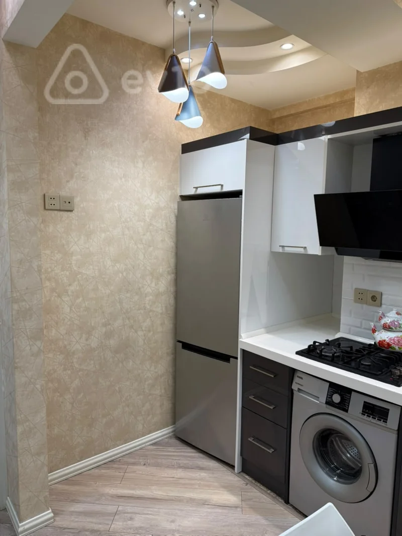 2 otaqlı mənzil, 65 m², Cəfər Xəndan kucəsi — kirayə — Mənzil, Bakı (7)