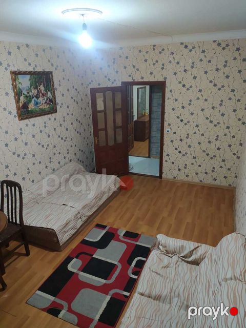 Satılır 2 otaqlı köhnə tikili 60 m² — Bakı