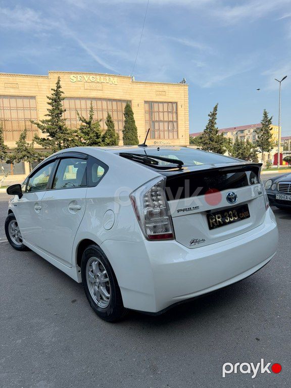 Toyota Prius, 1.8 L, 1.3 kWh, 2011 il, 259 500 km — Avtomobillər, Sumqayıt (7)