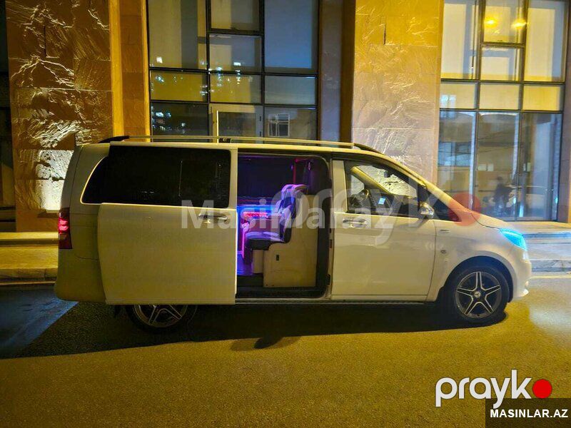 Mercedes w250 vip salon, 2020 il — Minik avtomobili icarəsi, Bakı (5)