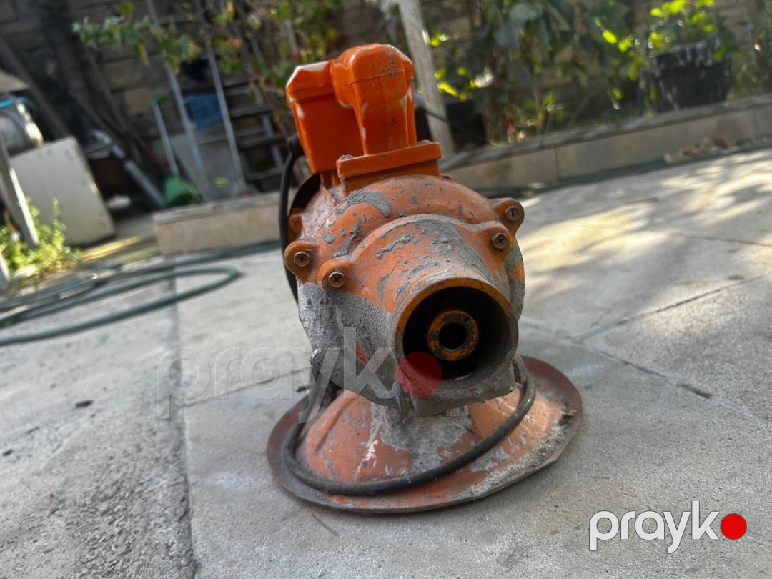 Beton vibratoru, şlanqı ilə (ZN-70) — Təmir və inşaat, Bakı (3)
