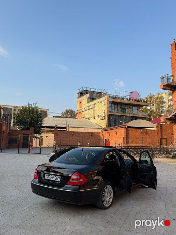 Mercedes E 320, 3.2 L, 2005 il, 320 366 km — Avtomobillər, Gəncə (6)
