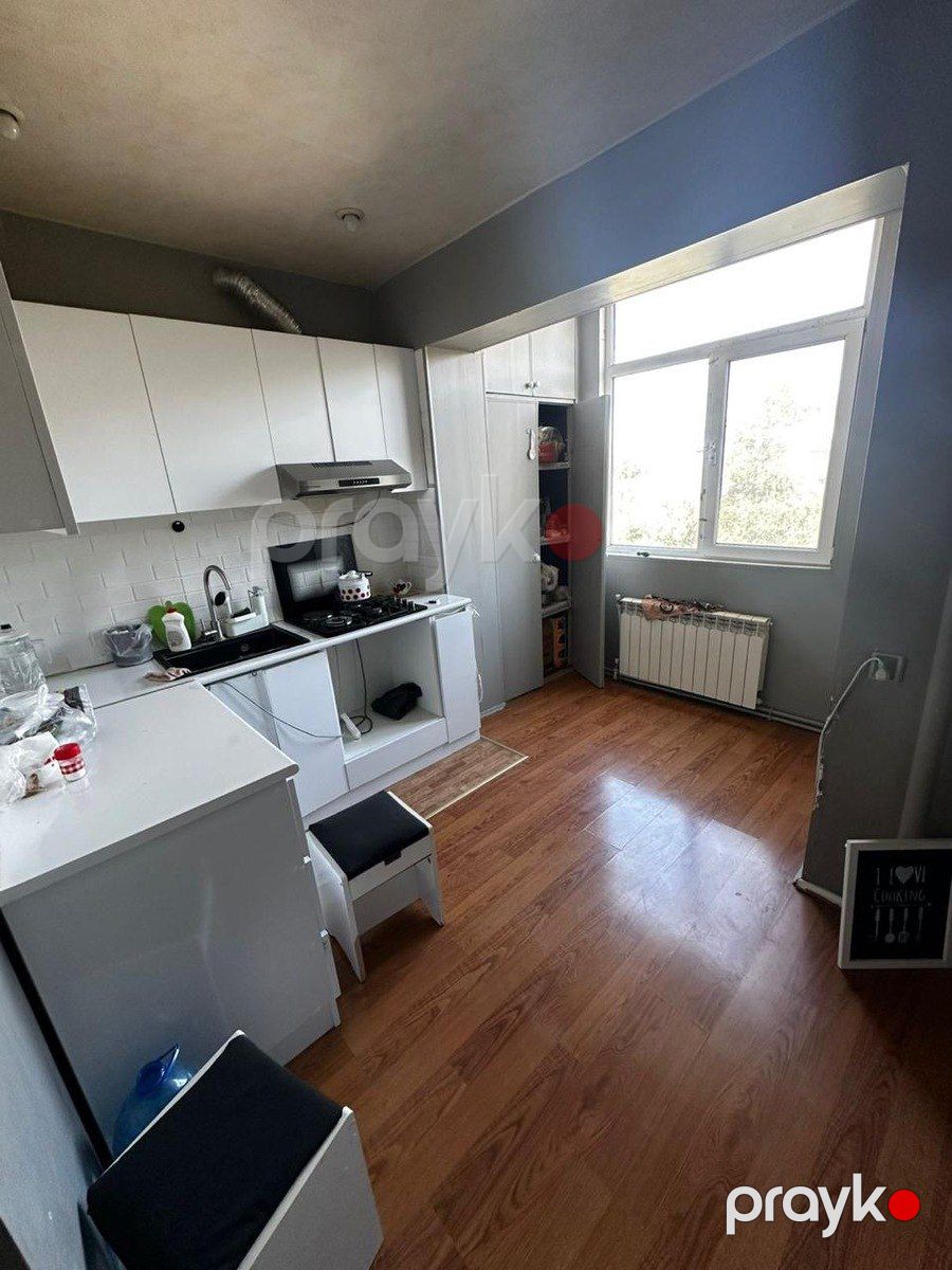 Satılır 2 otaqlı köhnə tikili 60 m² — Mənzil, Bakı (3)