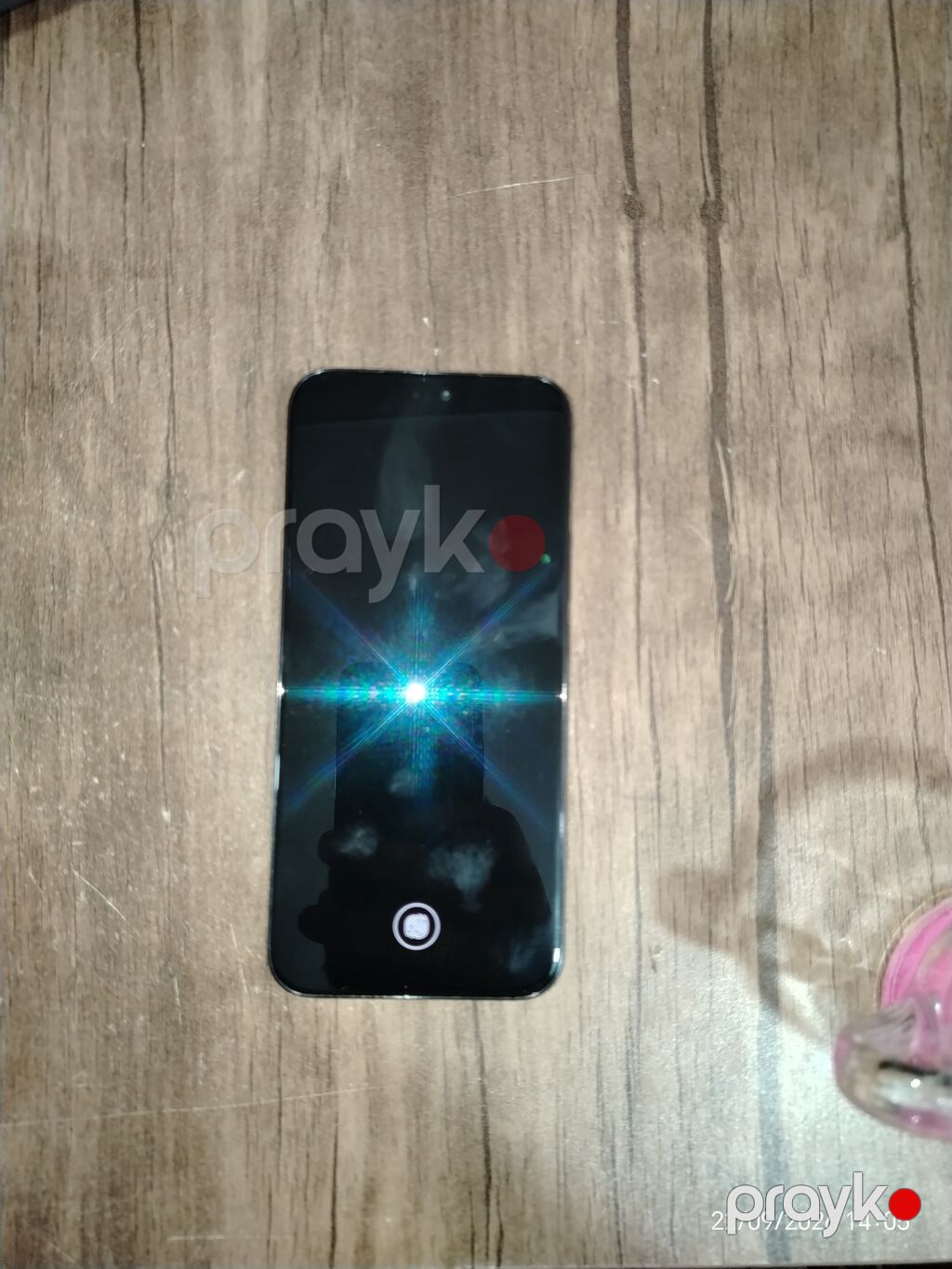 Smartfon – qara rəng, arxa tərəfində Azərbaycan rəmzi olan naxışlı — Digər smartfonlar, Fatmayı (3)