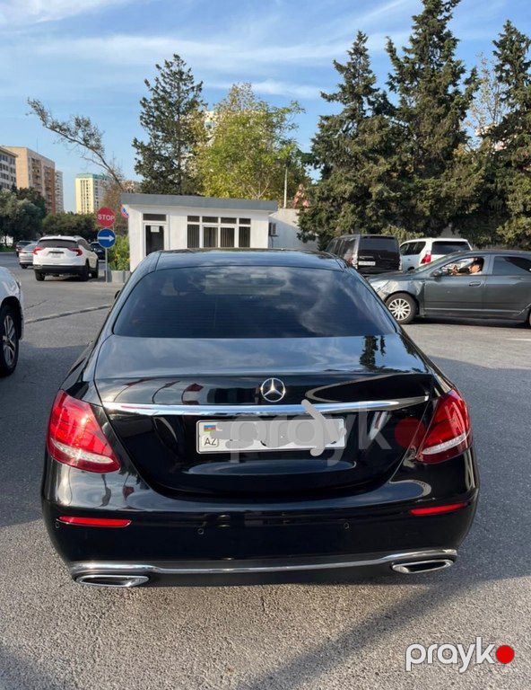 Mercedes E 220 d, 2.0 L, 2018 il, 290 000 km — Avtomobillər, Bakı (7)