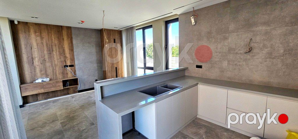Satılır 5 otaqlı həyət evi/bağ evi 300 m² — Ev, villa, Bakı (3)