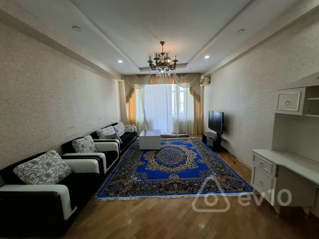 3 otaqlı mənzil, 140 m², Cəlil Məmmədquluzadə küçəsi — Mənzil, Bakı (2)
