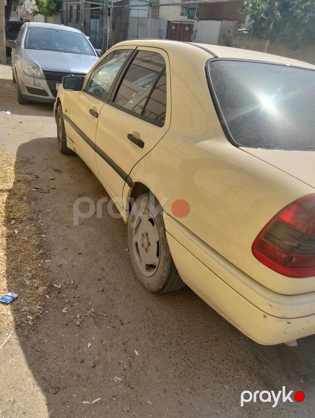 Mercedes-Benz sedan - Kuzov: sedan, bej rəng - Nömrə nişanı — Avtomobillər, Masazır (6)