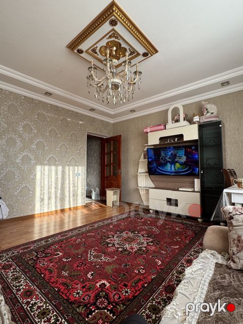 İcarəyə verilir 3 otaqlı köhnə tikili 60 m² — Bakı