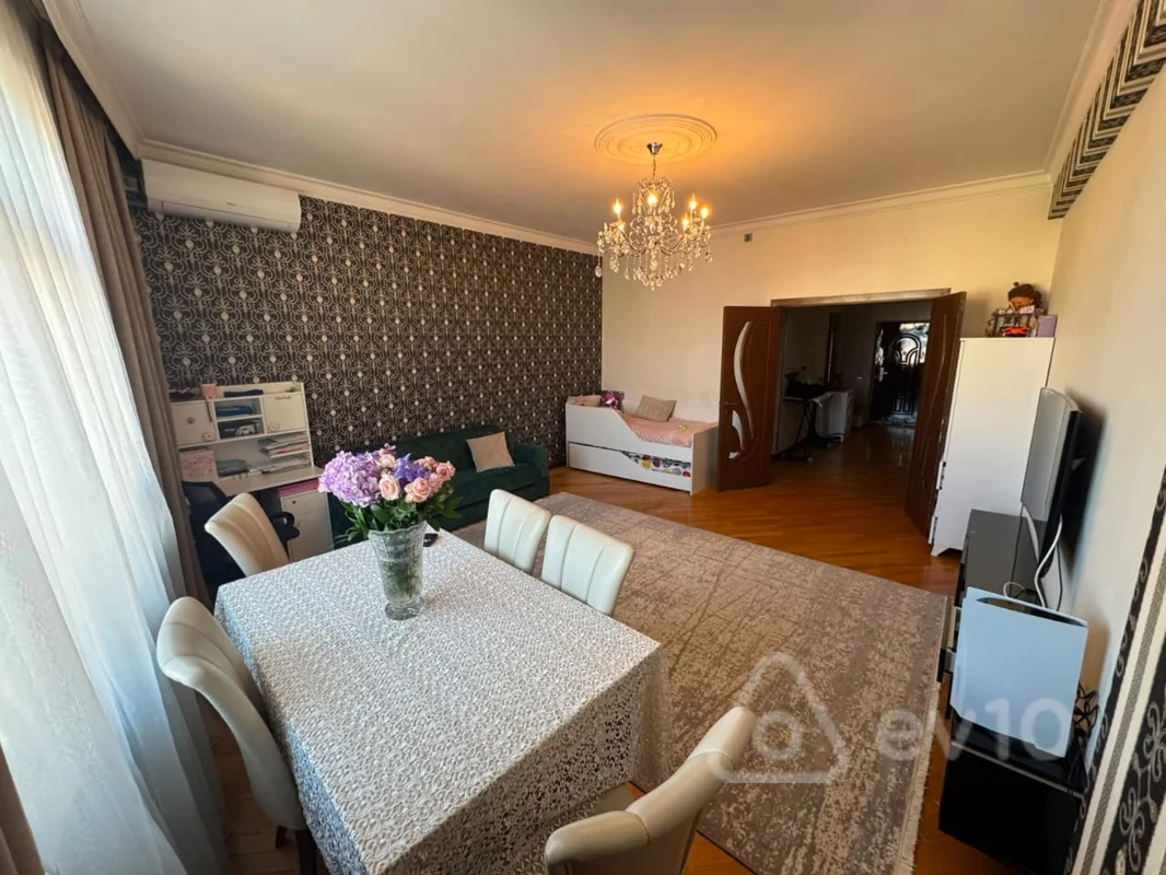 2 otaqlı mənzil, 100 m², Bakı Şəhəri, Asif Məhərrəmov 15 — Bakı