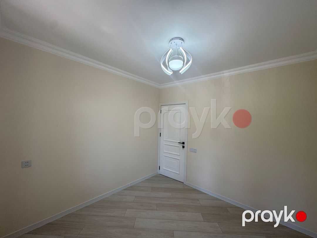 Satılır 4 otaqlı köhnə tikili 105 m² — Mənzil, Bakı (8)