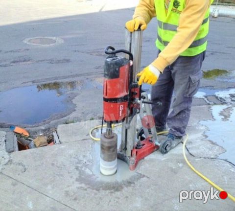 Ucuz və peşəkar Beton kesme desme xidmət — Bakı
