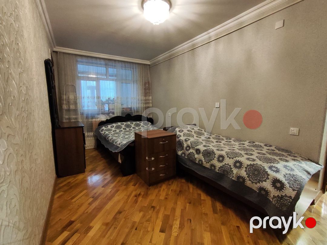 Satılır 4 otaqlı köhnə tikili 105 m² — Mənzil, Bakı (9)