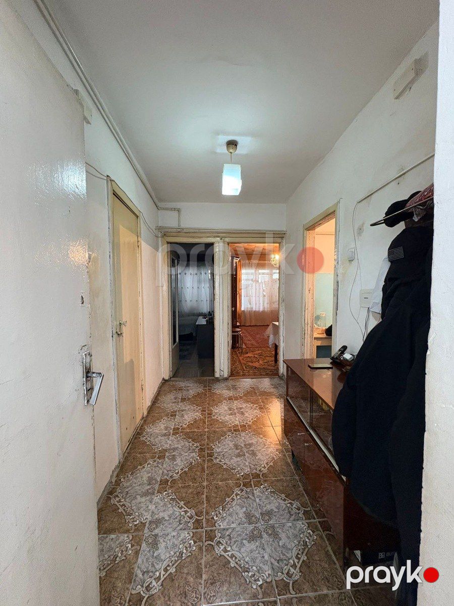 Satılır 4 otaqlı köhnə tikili 115 m² — Mənzil, Bakı (7)