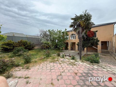 Satılır 5 otaqlı həyət evi/bağ evi 260 m² — Bakı
