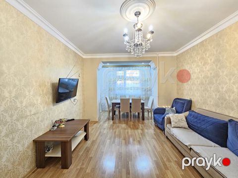 Satılır 2 otaqlı köhnə tikili 65 m² — Bakı