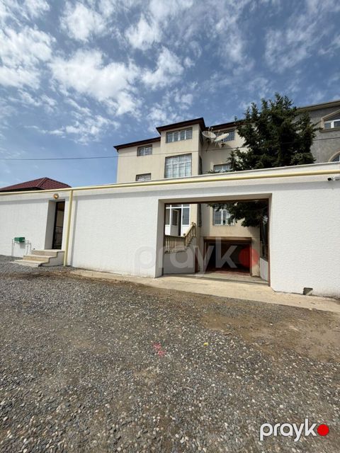 İcarəyə verilir 4 otaqlı həyət evi/bağ evi 300 m² — Bakı