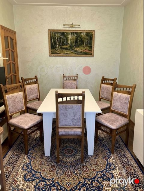 Qonaq otağı üçün, İşlənmiş, Açılmayan, Dördbucaq masa, 6 stul — Masazır