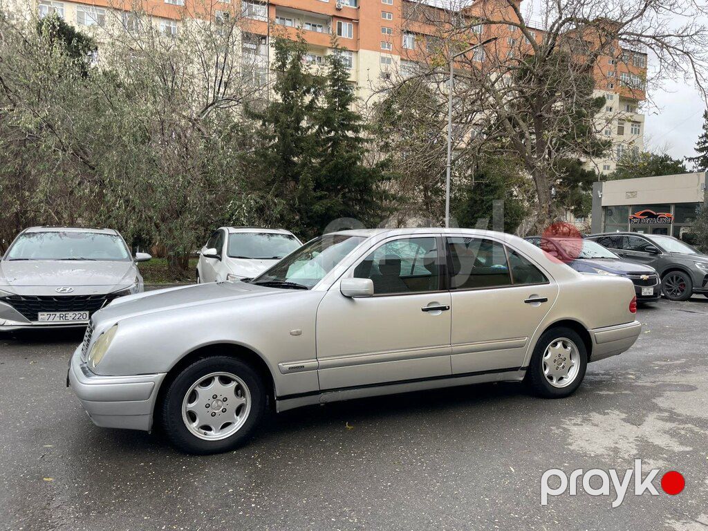 Mercedes E 240, 2.4 L, 1997 il, 330 000 km — Avtomobillər, Bakı (7)