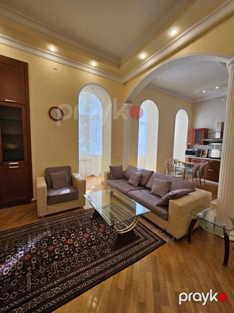 İcarəyə verilir 3 otaqlı köhnə tikili 100 m² — Bakı
