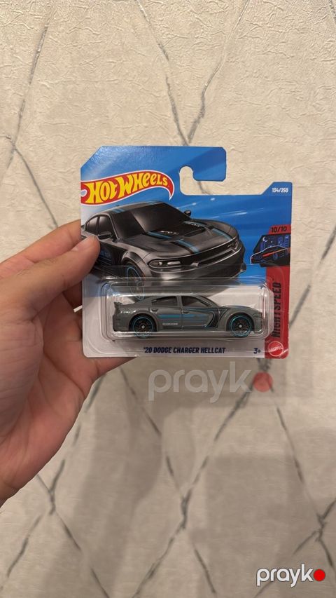 Hot Wheels modeli — Bakı