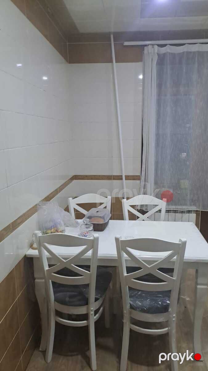 Satılır 4 otaqlı köhnə tikili 100 m² — Mənzil, Bakı (5)