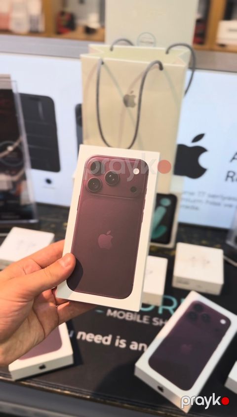 Apple iPhone 18 Pro Burgundy 256GB/12GB — Bakı