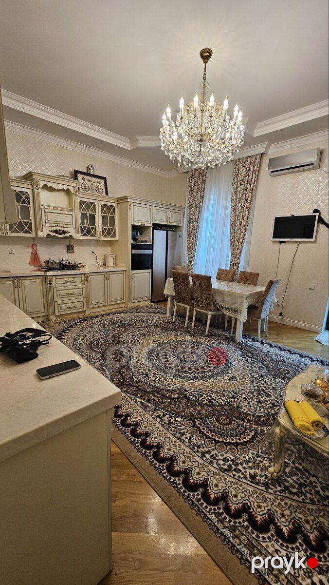 Satılır 8 otaqlı həyət evi/bağ evi 740 m² — Ev, villa, Bakı (8)