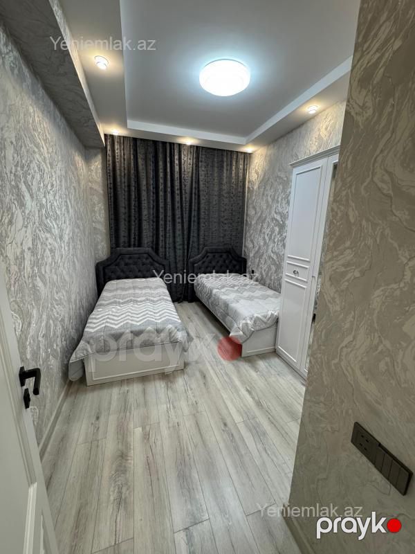 Satılır 4 otaqlı Bina evi menzil (Yeni tikili), 100 m², 10-cu mikrorayon — Mənzil, Sumqayıt (9)