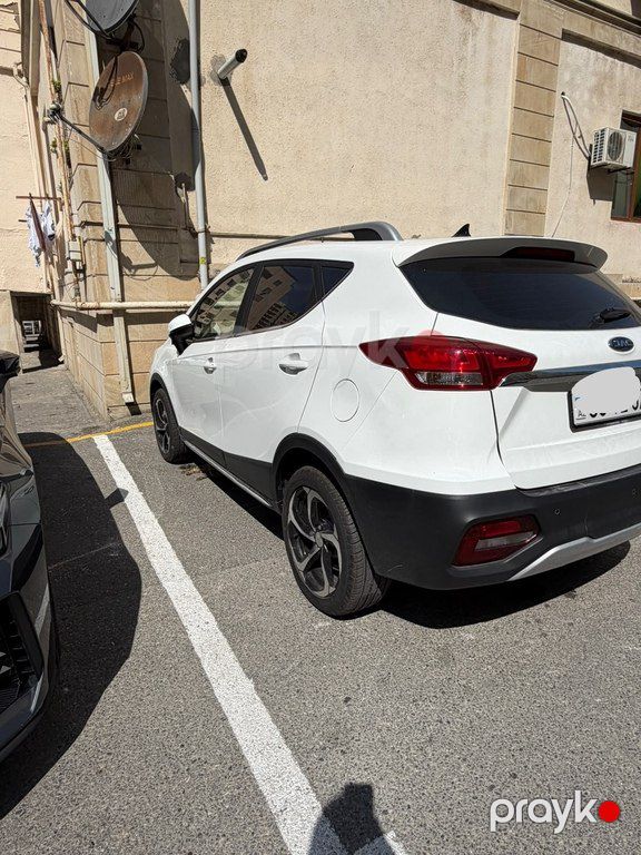 JAC JS3, 1.6 L, 2025 il, 13 700 km — Avtomobillər, Bakı (4)