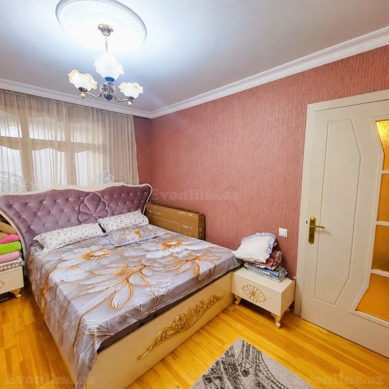 Satılır 3 otaqlı Mənzil Köhnə tikili 80 m² Bakı, Nizami r., Qara Qarayev m., 8-ci kilometr — Mənzil, Bakı (6)