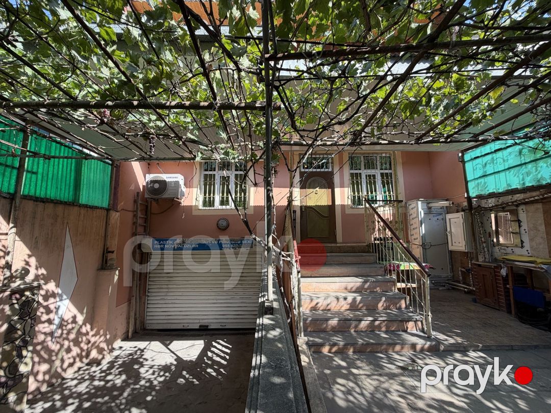 Satılır 4 otaqlı həyət evi/bağ evi 200 m² — Ev, villa, Bakı (9)