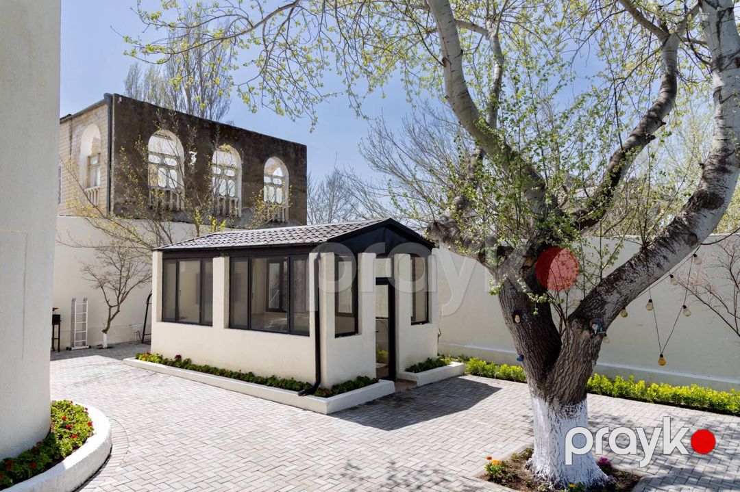 Satılır 10 otaqlı həyət evi/bağ evi 655 m² — Ev, villa, Bakı (8)