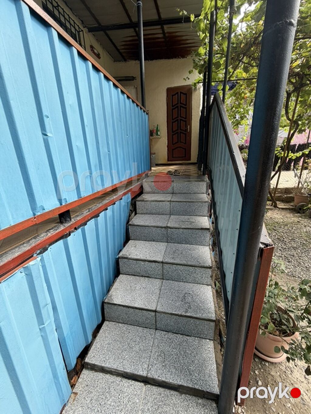 ev eşyalariyla birlikde satilir Həyətli mənzil – yaşıllıqla — Ev, villa, Bakı (4)