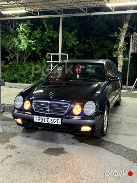Mercedes E 220, 2.2 L, 2001 il, 575 000 km — Bakı