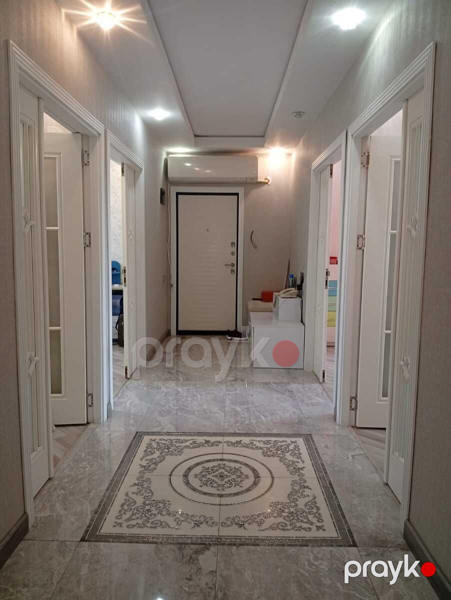 Satılır 5 otaqlı köhnə tikili 100 m² — Mənzil, Bakı (11)